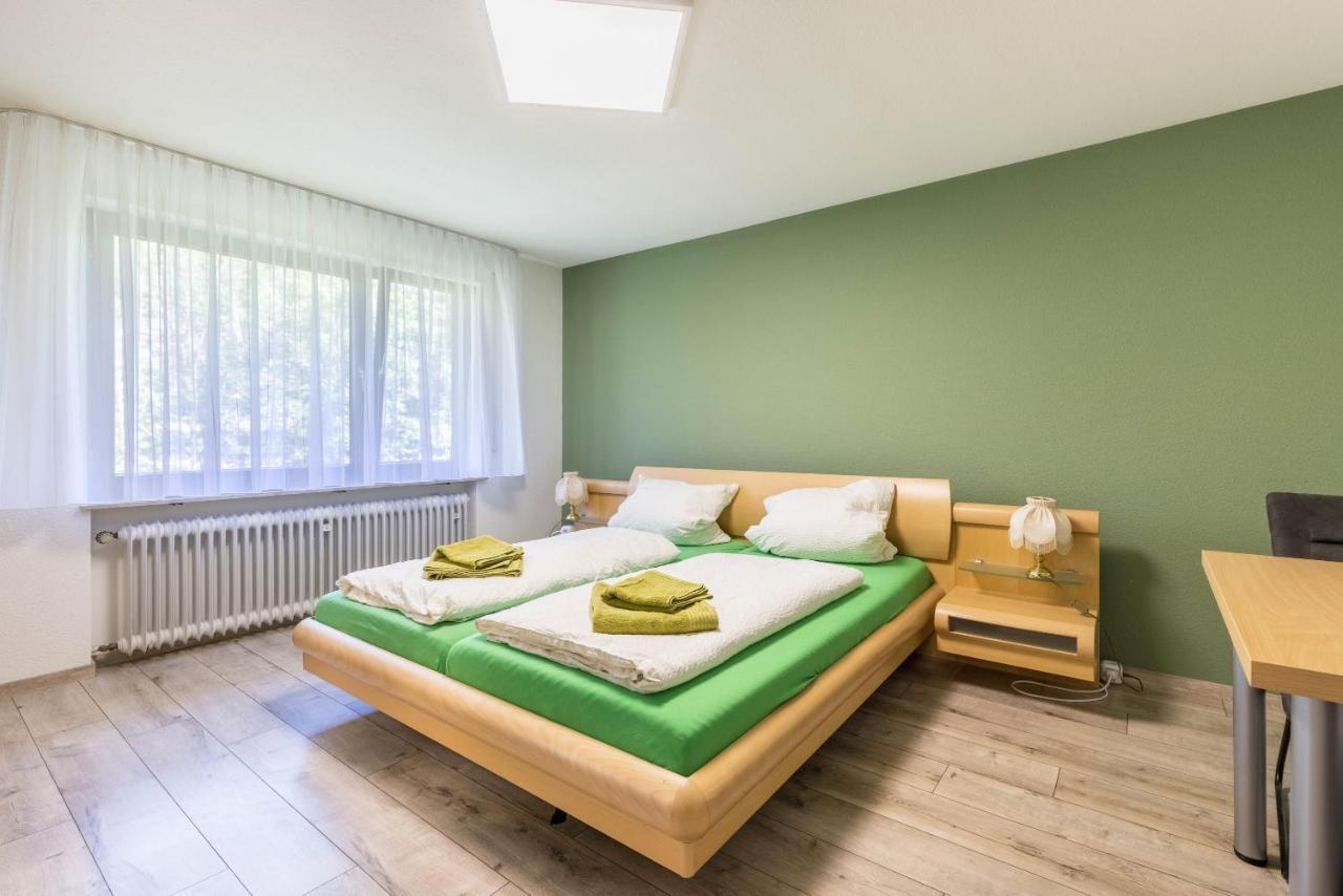B463 Penthouse Lägenhet Albstadt Exteriör bild