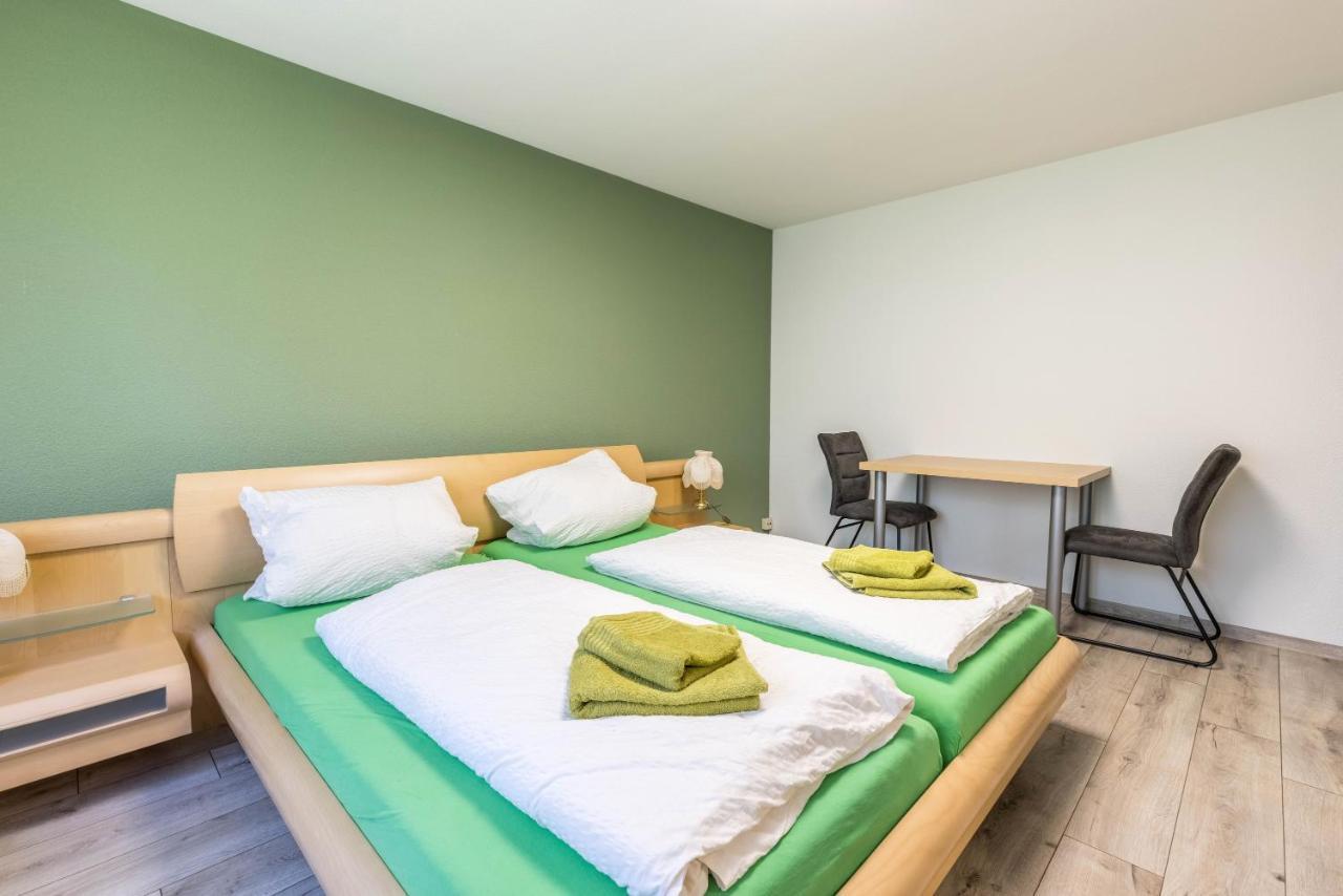 B463 Penthouse Lägenhet Albstadt Exteriör bild