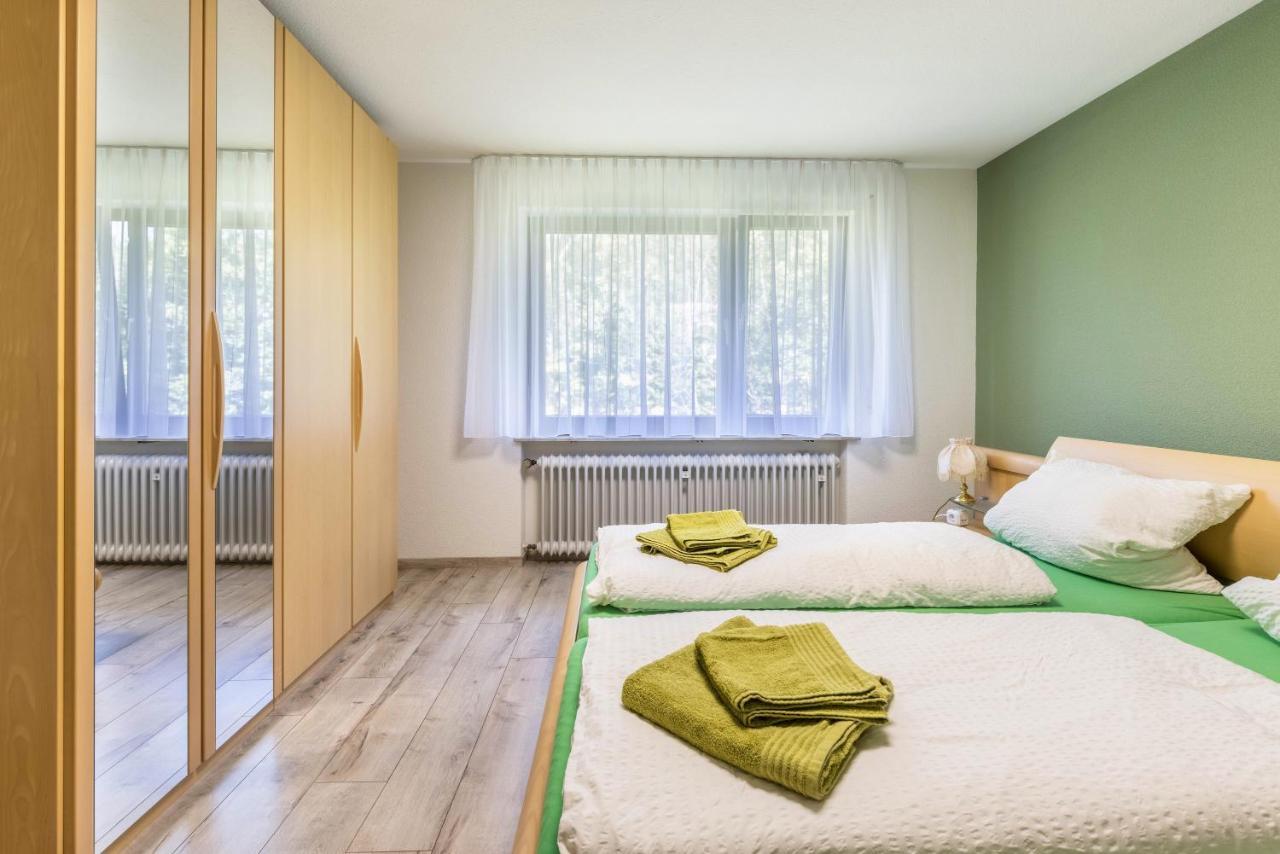 B463 Penthouse Lägenhet Albstadt Exteriör bild