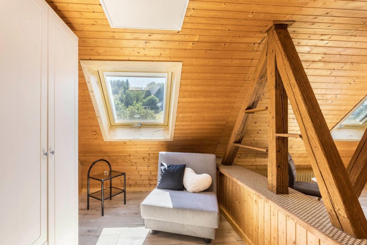 B463 Penthouse Lägenhet Albstadt Exteriör bild
