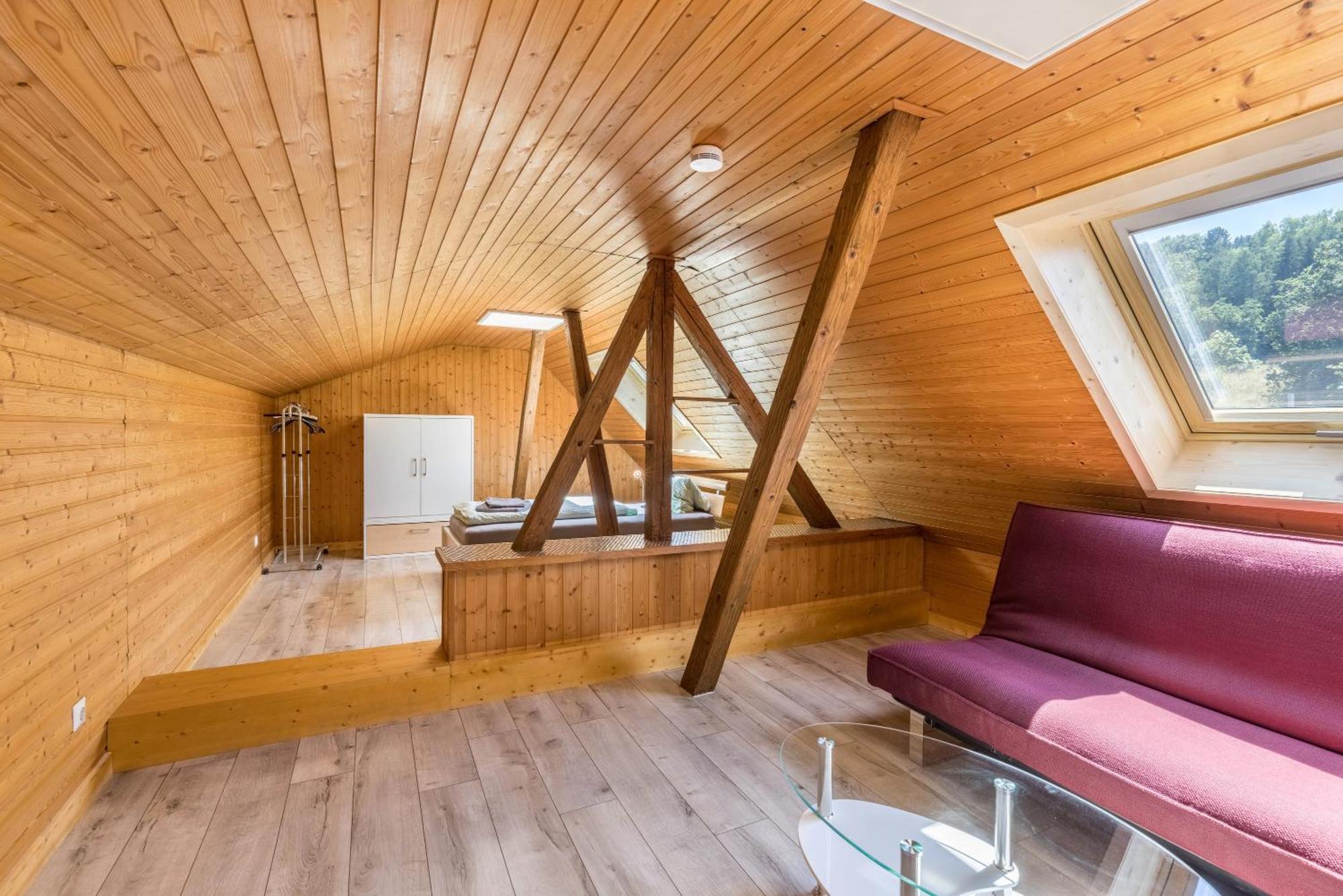 B463 Penthouse Lägenhet Albstadt Exteriör bild